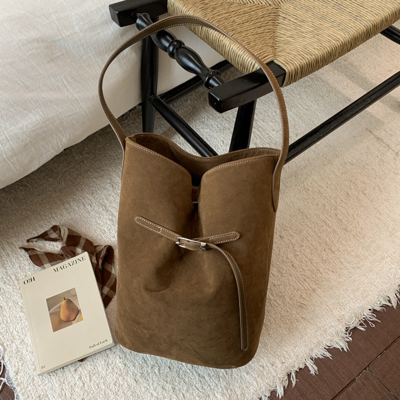 Elegant Leather Satchel for Every Occasion