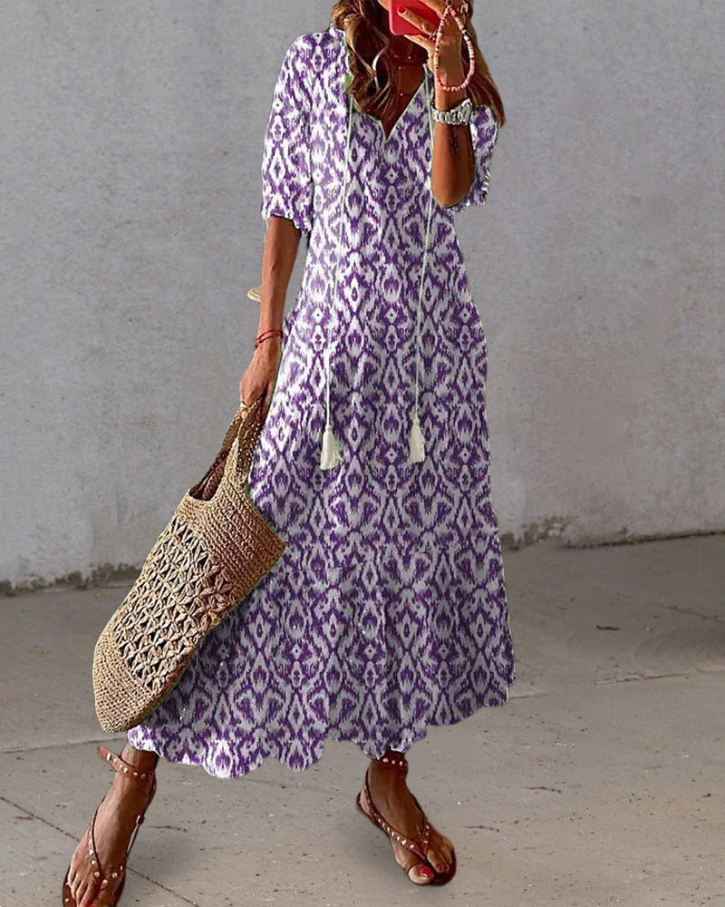 Well Tailored Dress with a Graceful Silhouette
