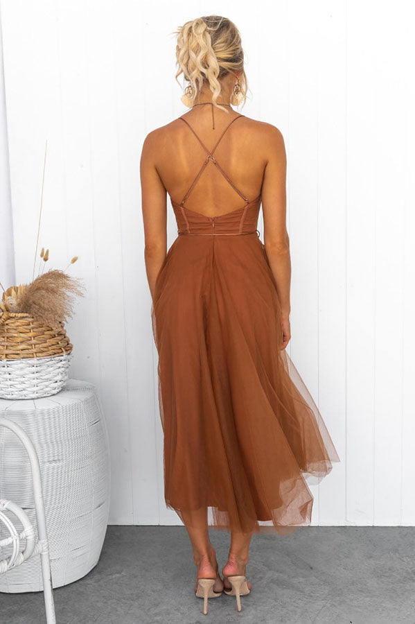 Gracefully Styled Dress for Any Occasion