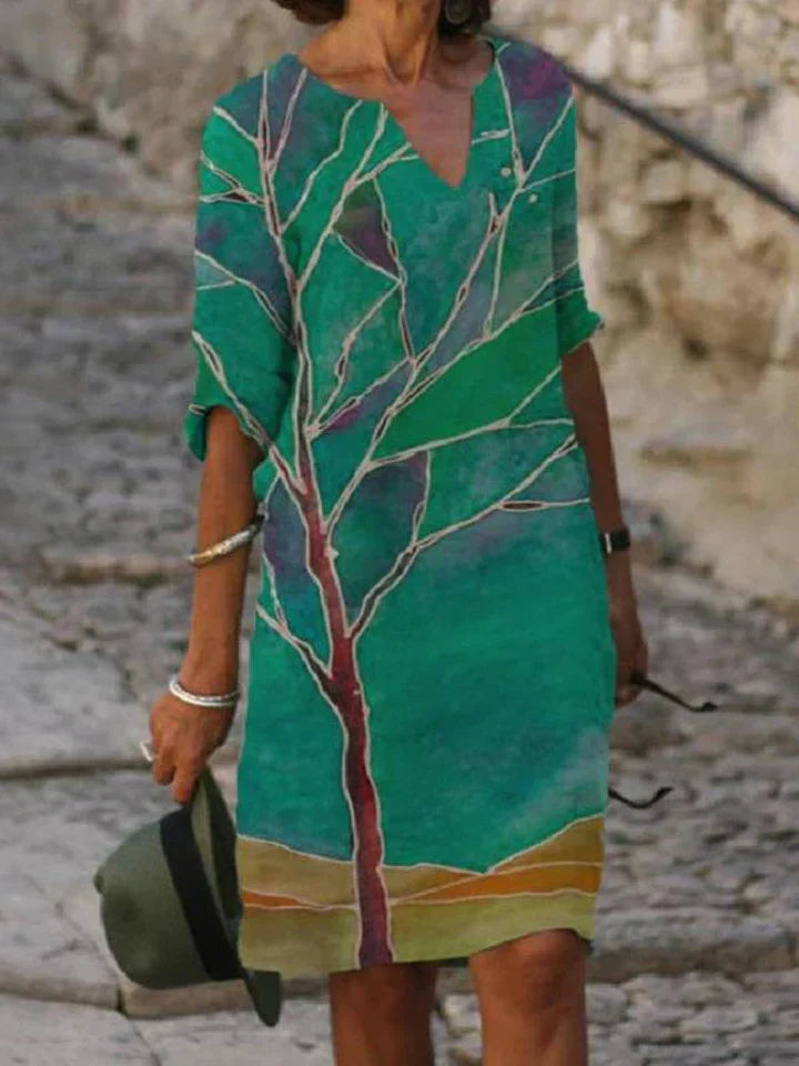 Sophisticated Dress with a Clean Classic Look