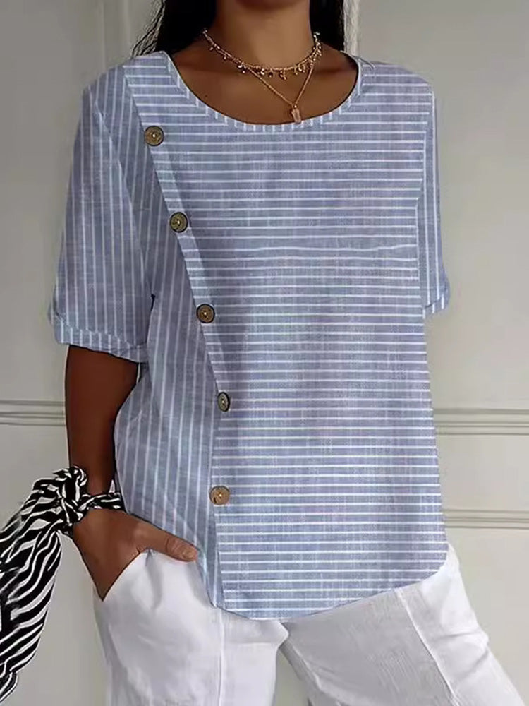 Effortlessly Elegant Blouse with a Timeless Design