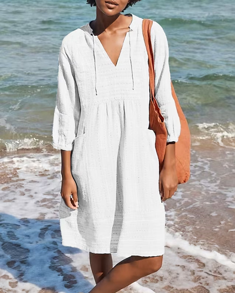 Well Tailored Dress with a Graceful Silhouette