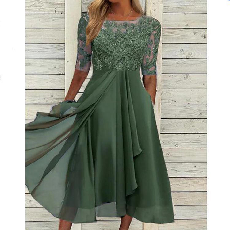 Polished Dress with an Effortless Classic Look