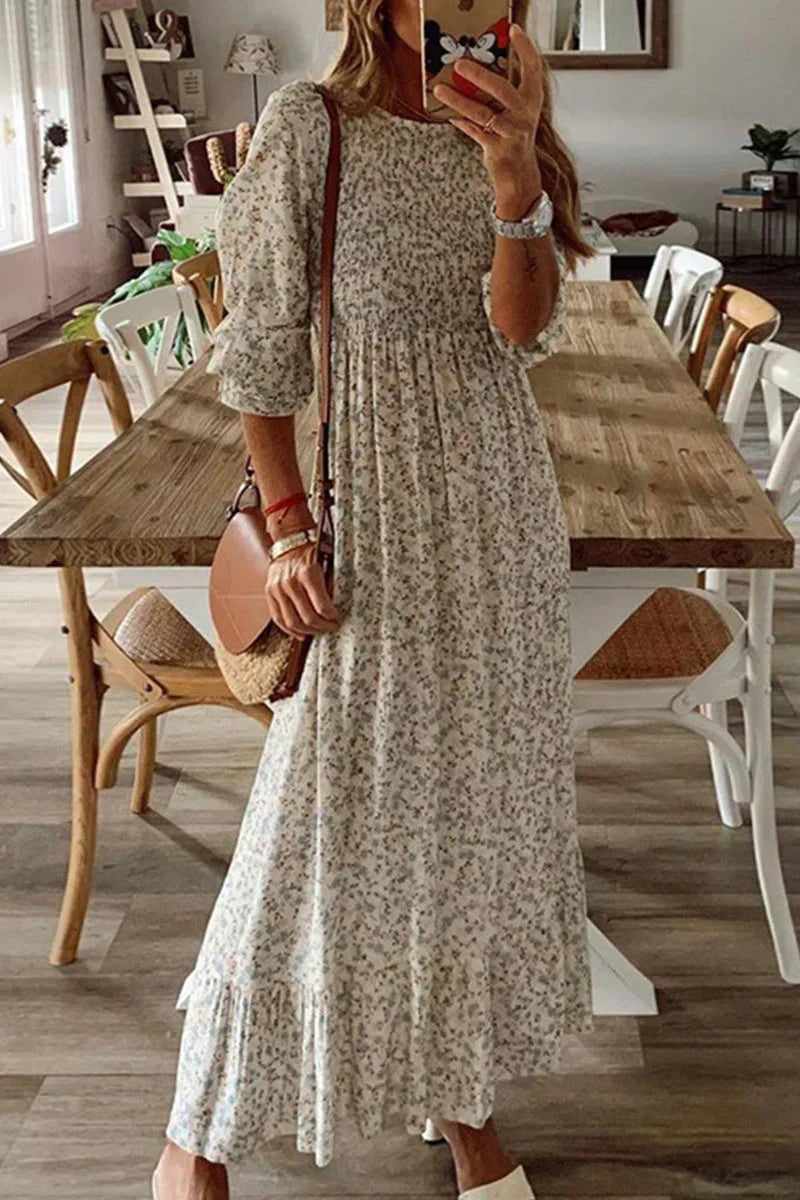 Sophisticated Dress with a Clean Classic Look