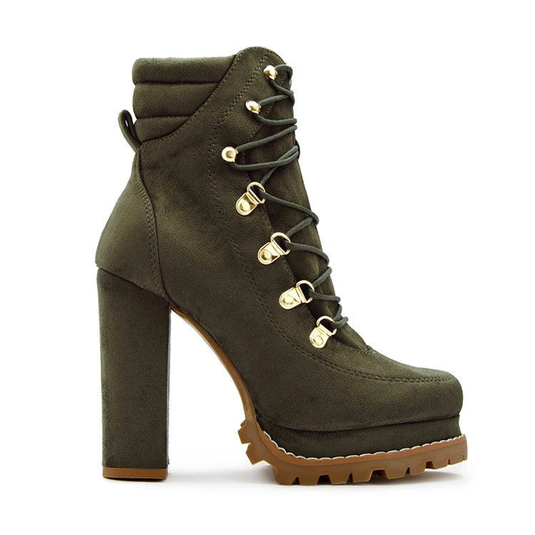 Graceful Orthopedic Boots for Modern Look