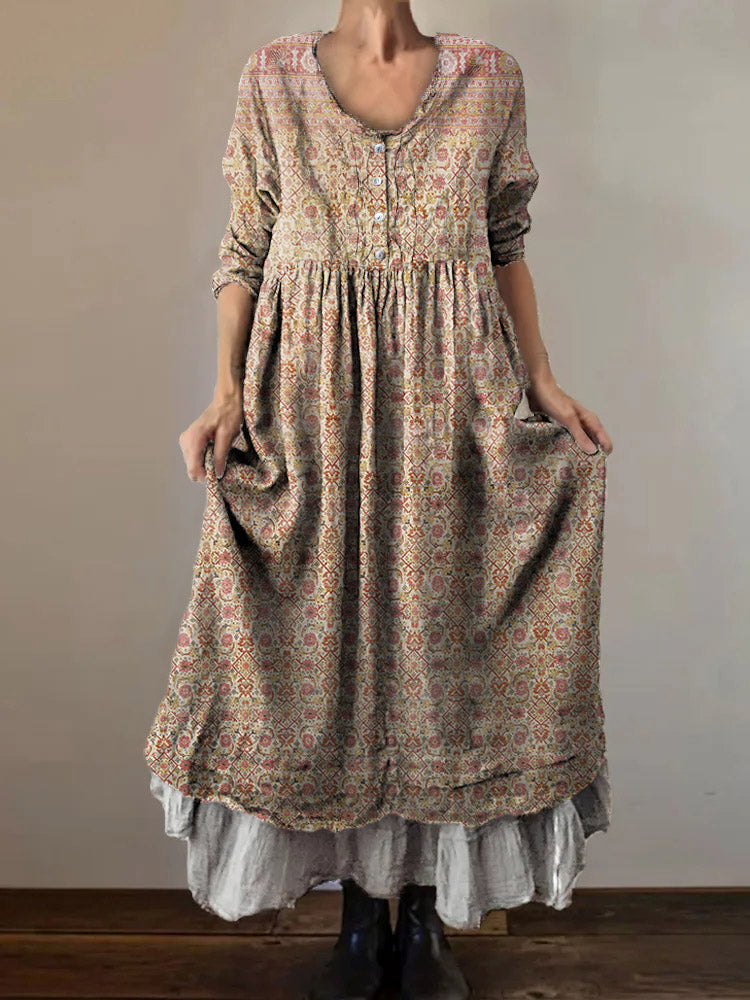 Classic Vintage Dress with a Flattering Fit