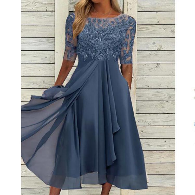 Polished Dress with an Effortless Classic Look