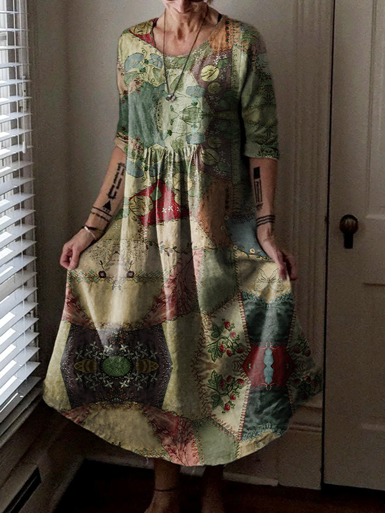 Beautifully Finished Dress in a Timeless Design