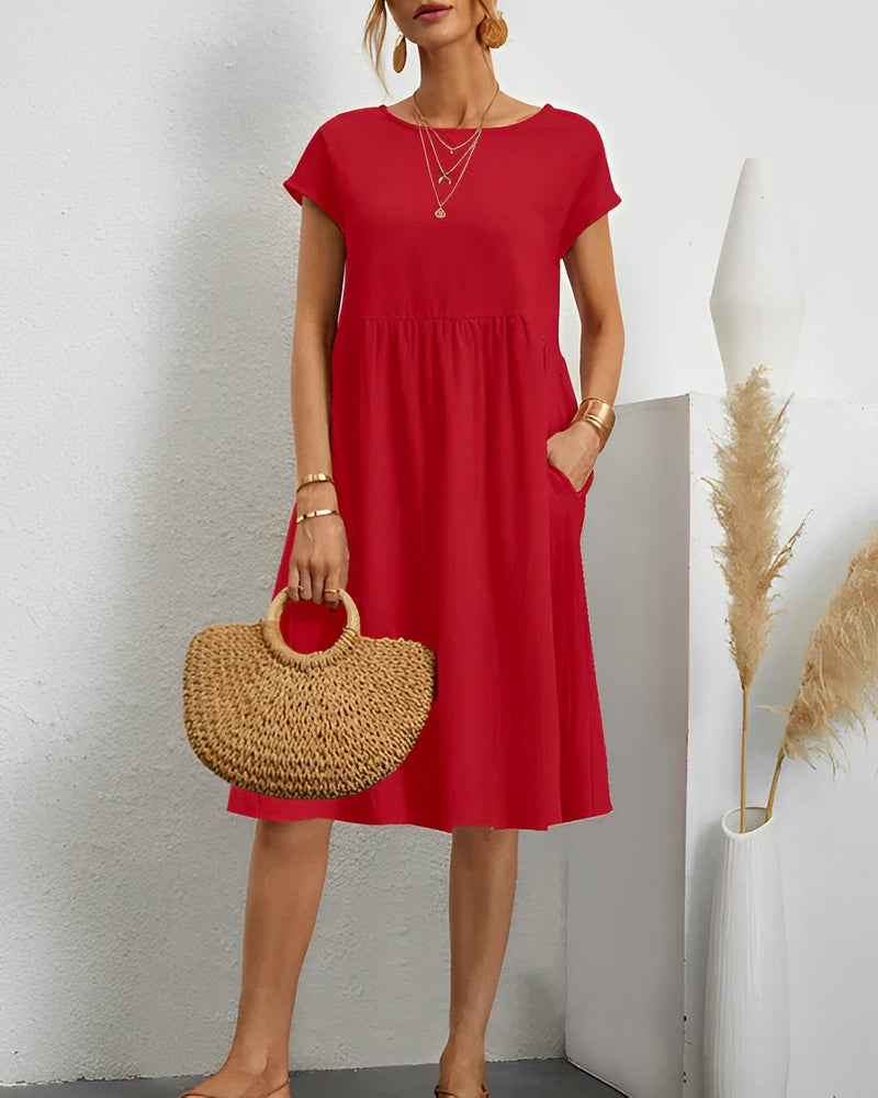 Classic Vintage Dress with a Flattering Fit