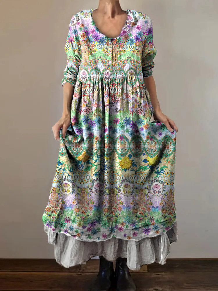 Beautifully Finished Dress in a Timeless Design