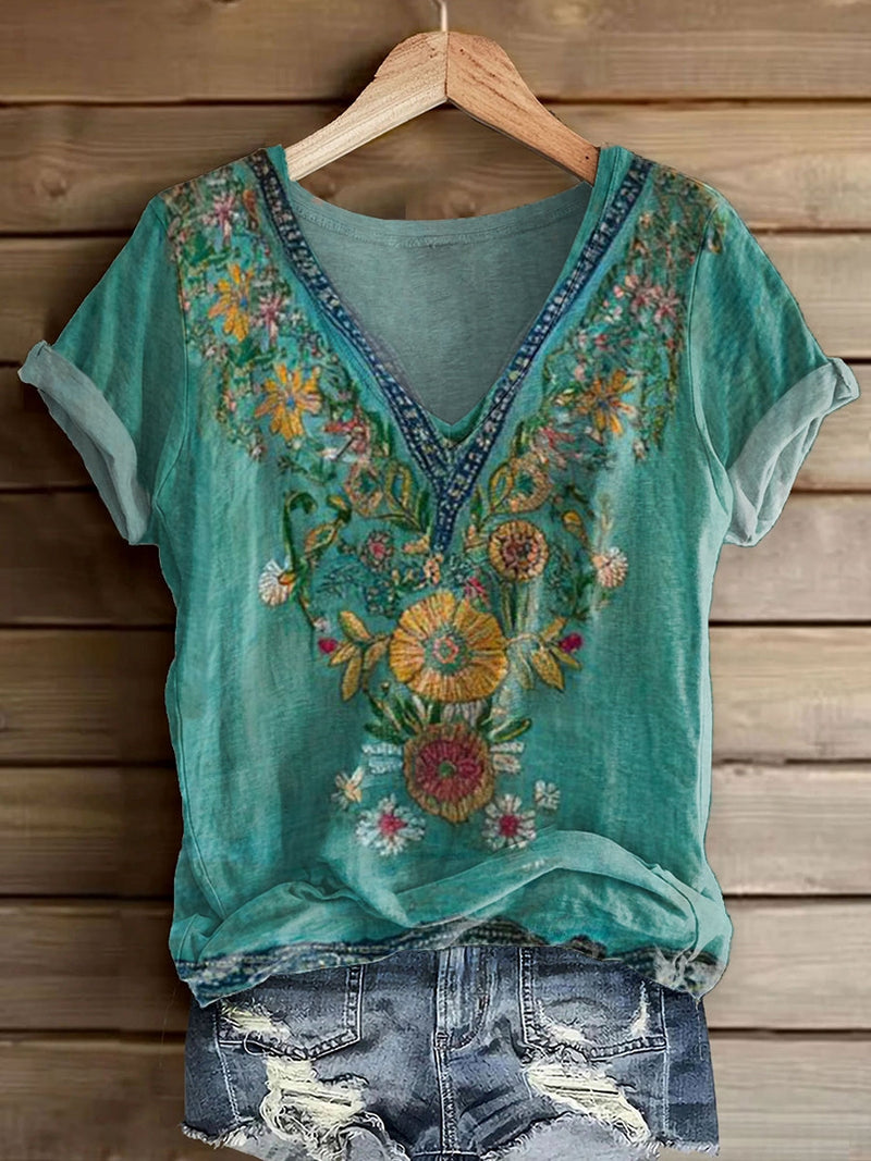 Beautifully Finished T-Shirt in a Timeless Design