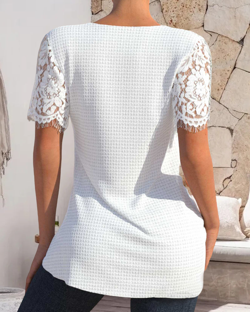 Beautifully Finished Blouse in a Timeless Design