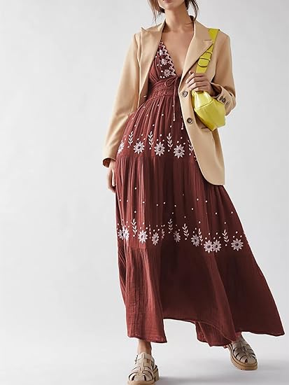 Gracefully Styled Dress for Any Occasion