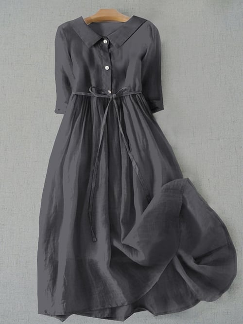 Classic Vintage Dress with a Flattering Fit