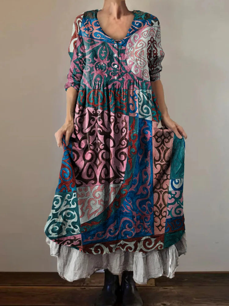 Classic Vintage Dress with a Flattering Fit