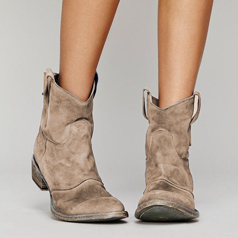 Graceful Orthopedic Boots for Modern Look