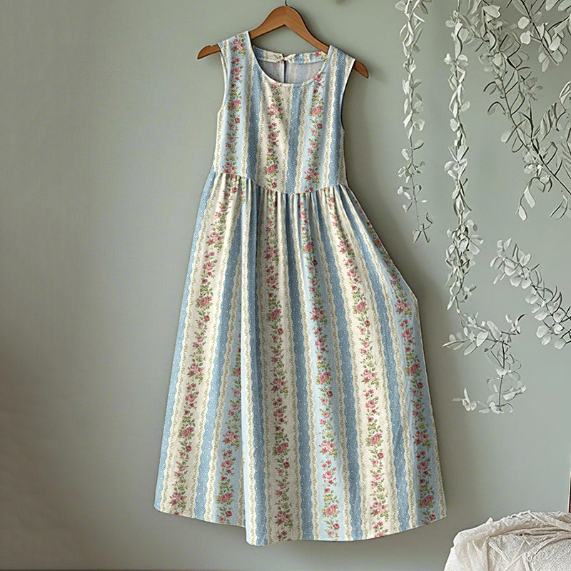 Classic Vintage & Enduringly Stylish Dress