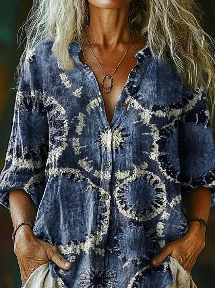 Classic Vintage Shirt with a Flattering Fit