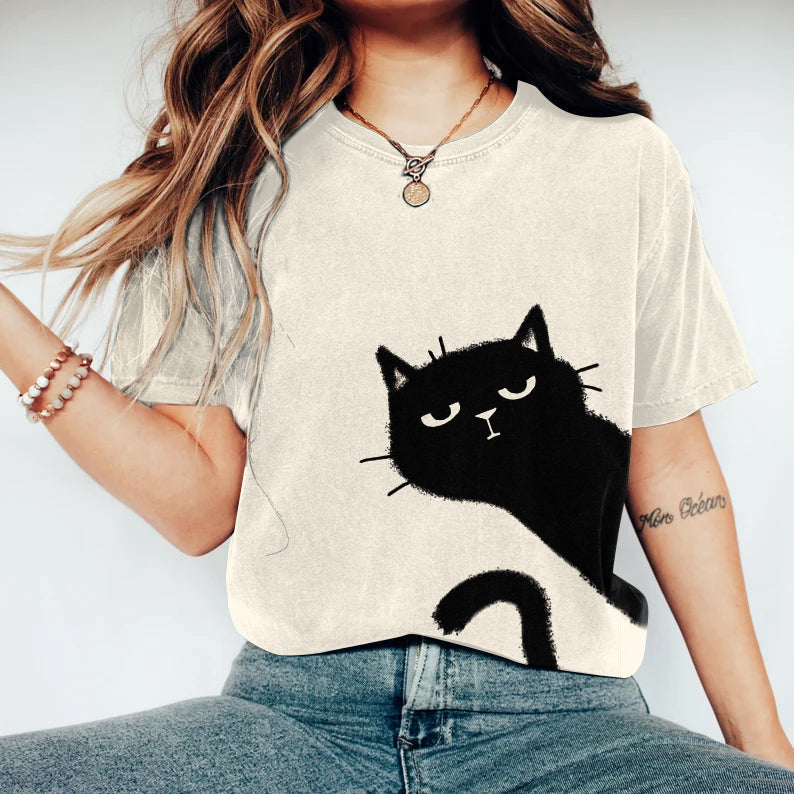 Classic Vintage T-Shirt with a Flattering Fit