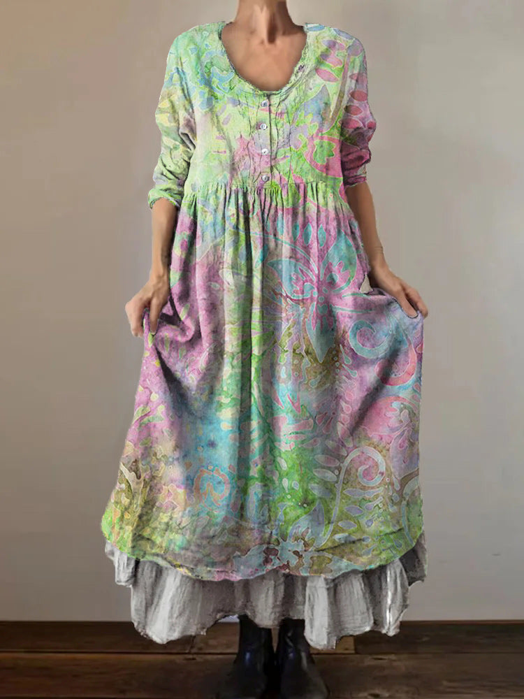 Classic Vintage Dress with a Flattering Fit