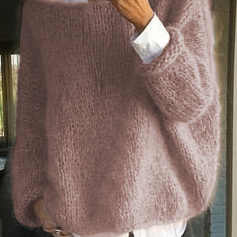 Well Tailored Sweater with a Graceful Silhouette