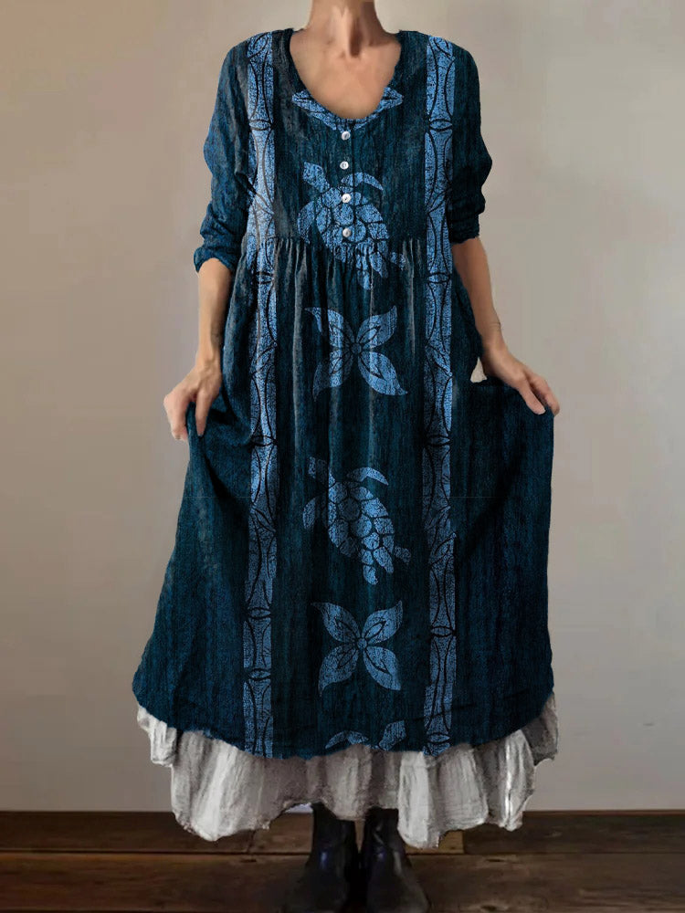 Classic Vintage Dress with a Flattering Fit