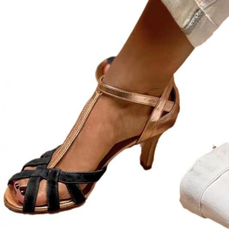 Chic Orthopedic Sandals with Unique Design