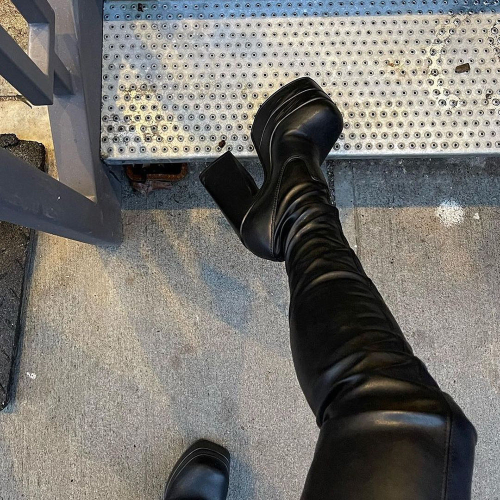 Chic Orthopedic Boots with Unique Design