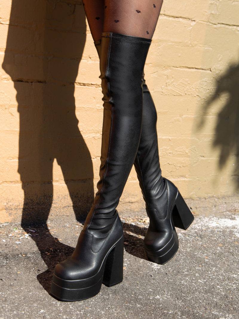 Chic Orthopedic Boots with Unique Design