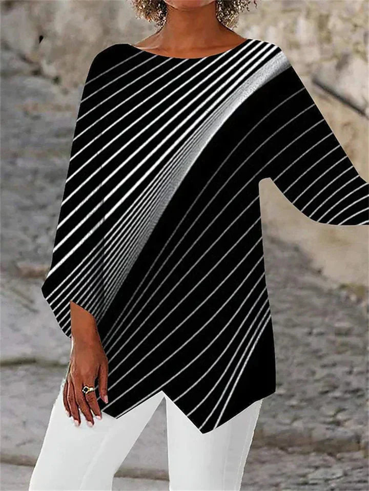 Effortlessly Elegant Blouse with a Timeless Design