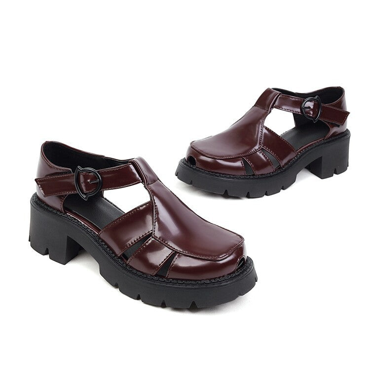 Chic Orthopedic Sandals with Unique Design