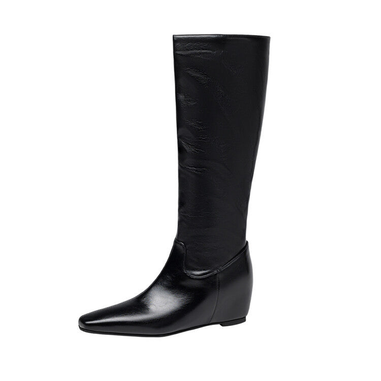 Chic Orthopedic Boots with Unique Design