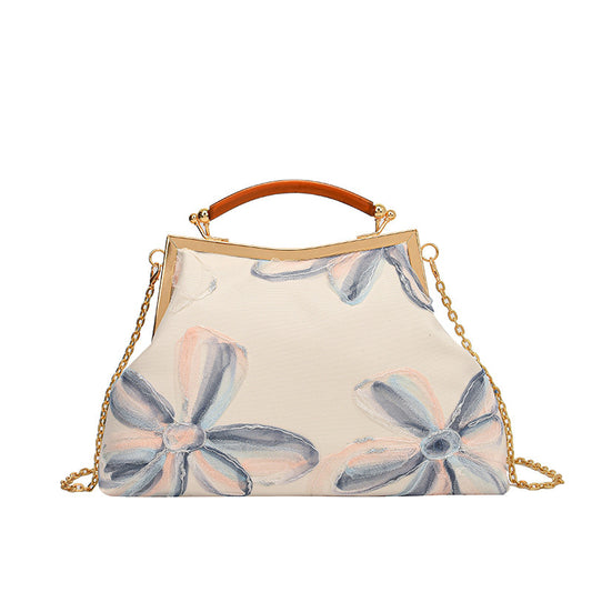 Stylish Leather Crossbody Bag for Any Outfit