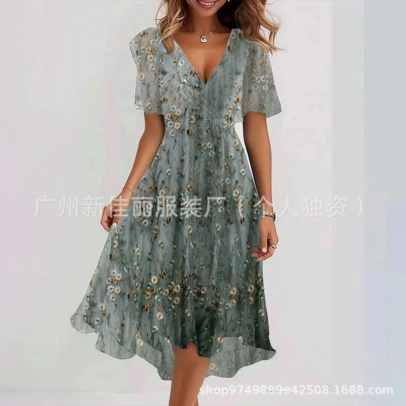 Sophisticated Dress with a Clean Classic Look