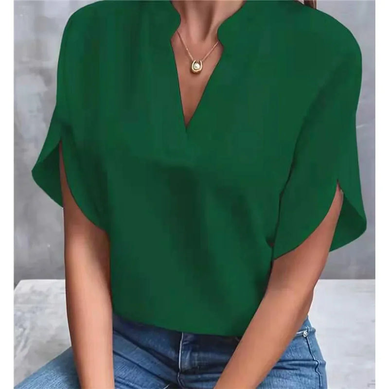 Beautifully Crafted Shirt in a Classic Style