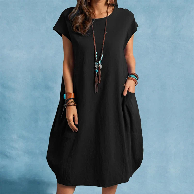 Well Tailored Dress with a Graceful Silhouette