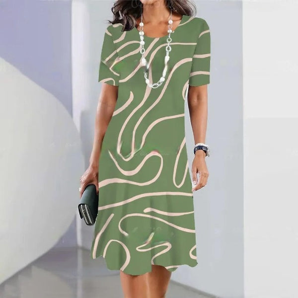 Classic Vintage Dress with a Flattering Fit
