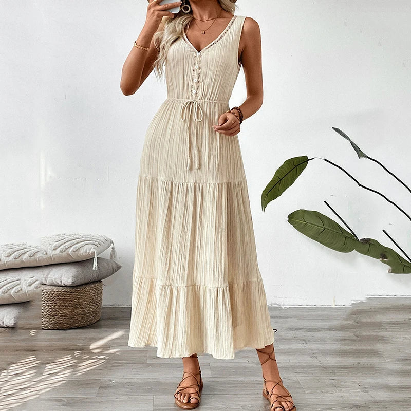 A Vintage Style Dress with Delicate Timeless Details