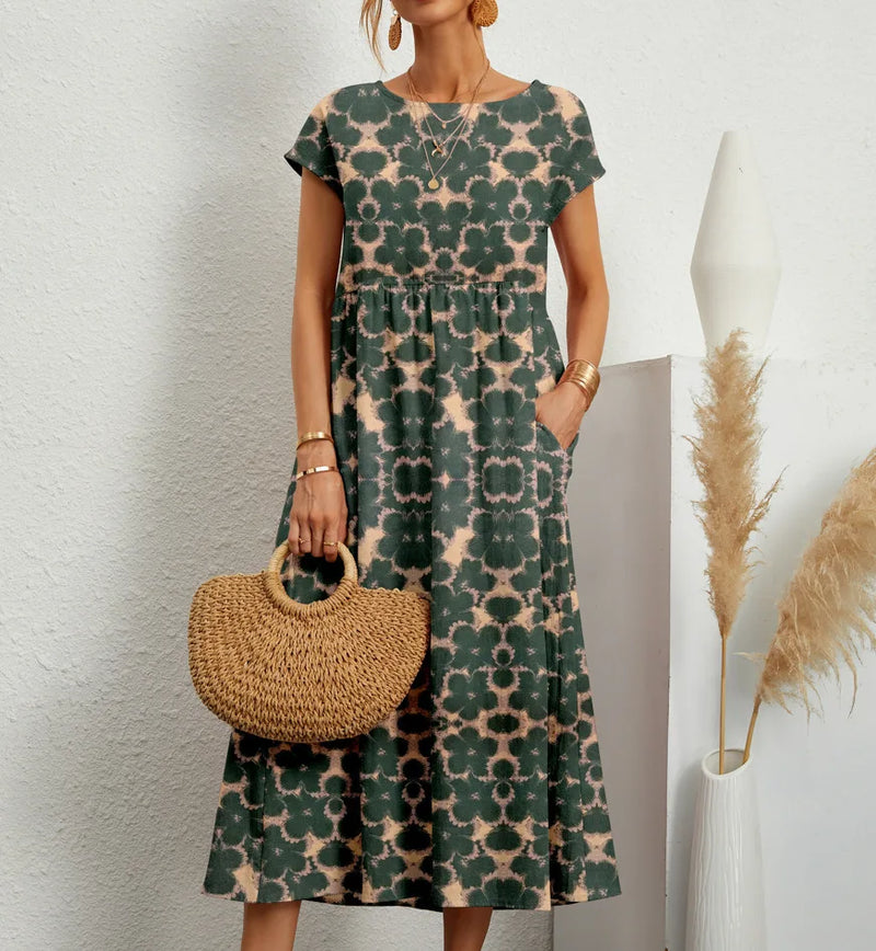 Gracefully Styled Dress for Any Occasion