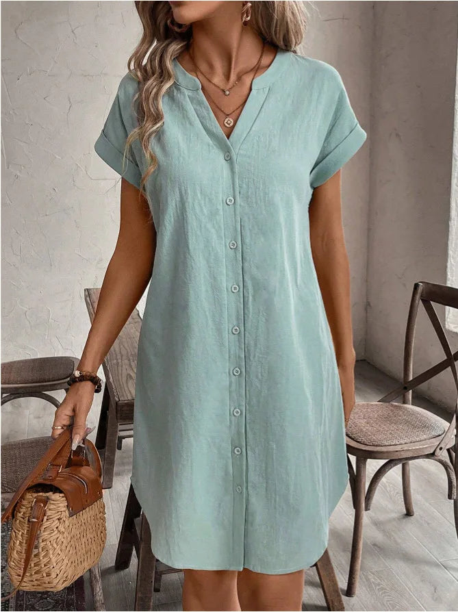 Effortlessly Elegant Dress with a Timeless Design