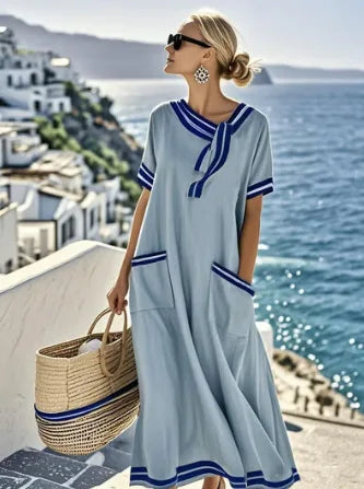 Beautifully Crafted Dress in a Classic Style
