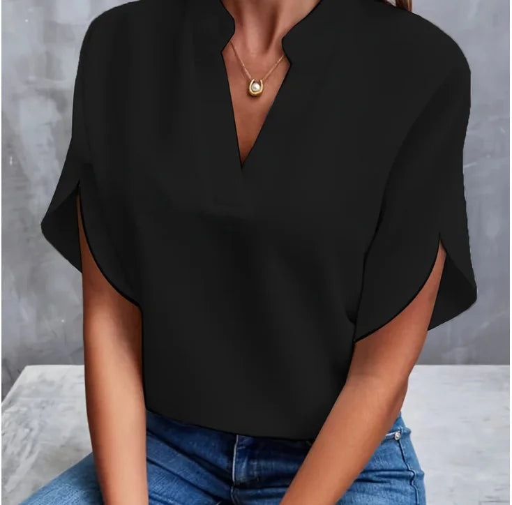 Well Tailored Shirt with a Graceful Silhouette