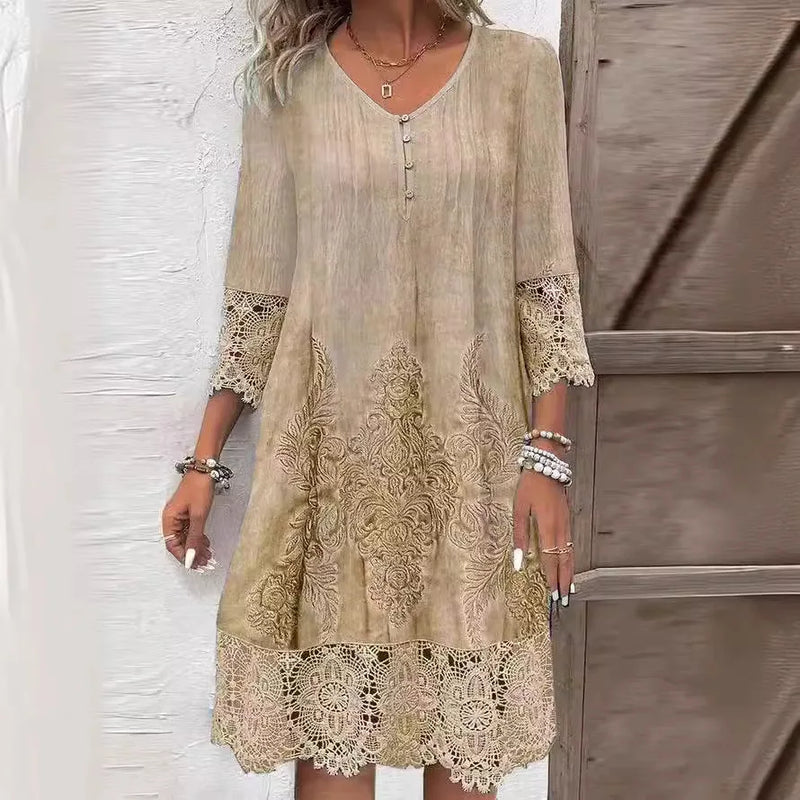 Classic Vintage Dress with a Flattering Fit