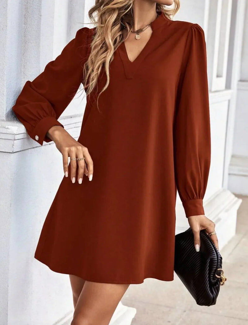 Beautifully Crafted Dress in a Classic Style