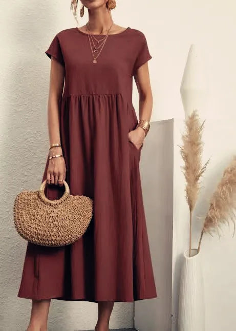 Gracefully Styled Dress for Any Occasion
