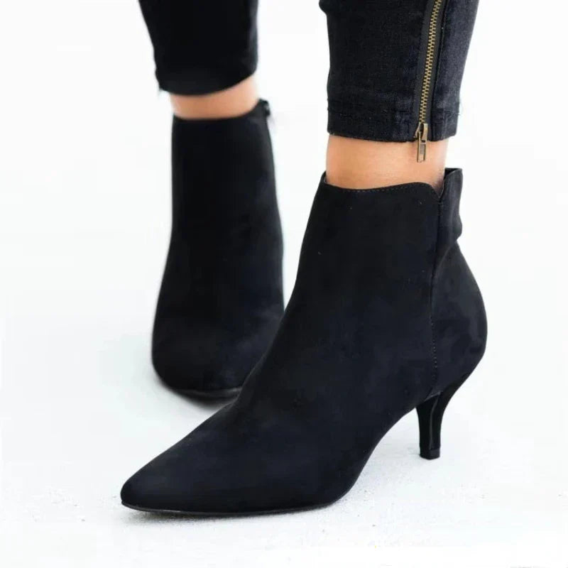 Graceful Orthopedic Boots for Modern Look