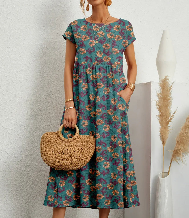 Gracefully Styled Dress for Any Occasion