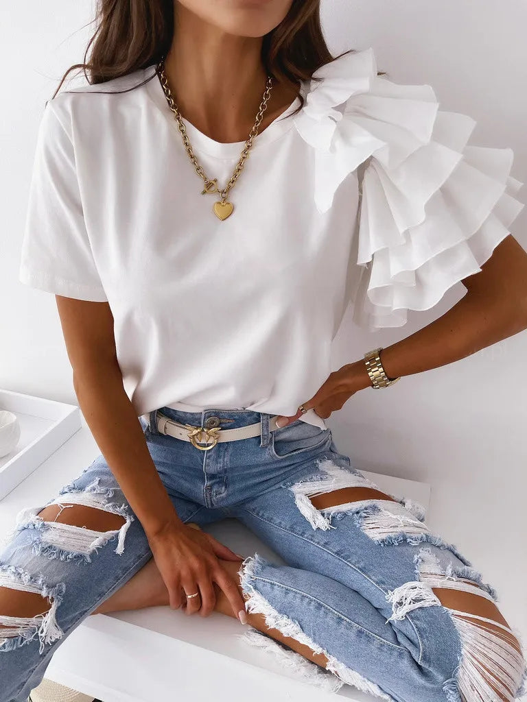 Effortlessly Elegant Shirt with a Timeless Design
