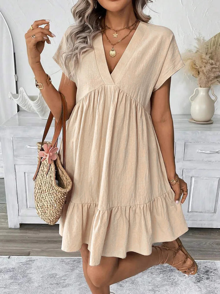 Gracefully Styled Dress for Any Occasion