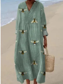 Classic Vintage Dress with a Flattering Fit